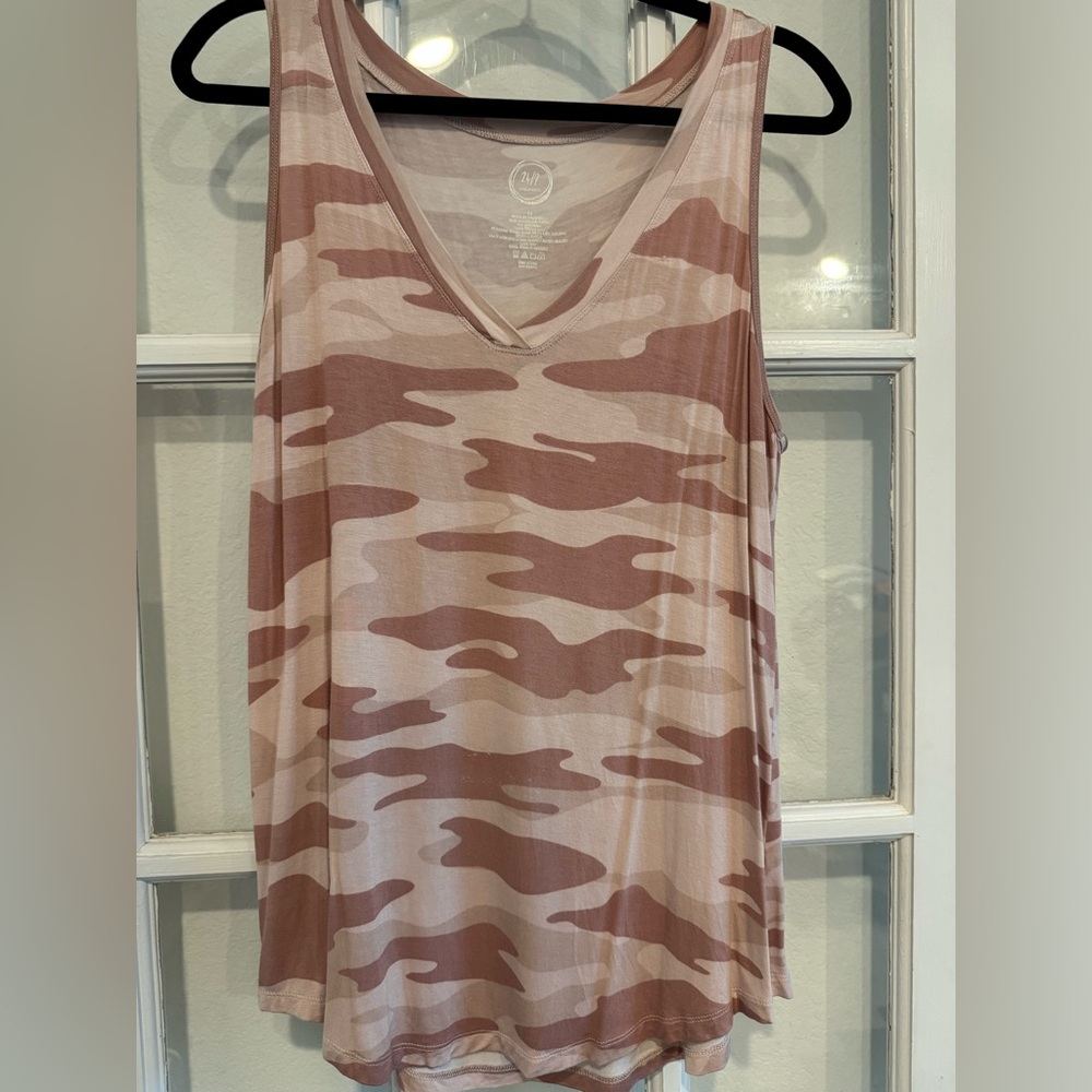 Camo Print Sleeveless Top